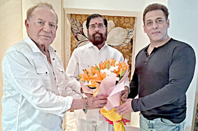 چیف منسٹر مہاراشٹرا ایکناتھ شنڈے نے فائرنگ واقعہ کے بعد فلم اسٹار سلمان خان اور ان کے والد سلیم خان سے ملاقات کی۔