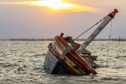 پلوامہ:غیر مقامی مزدوروں سے بھری کشتی ڈوب گئی، دو غرقاب